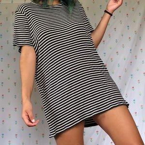 t-shirt dress